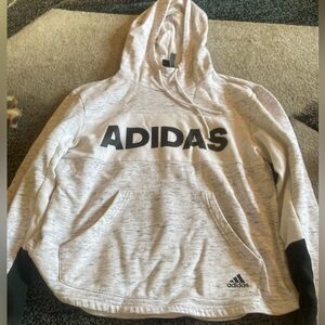 barely worn addidas sweatshirt